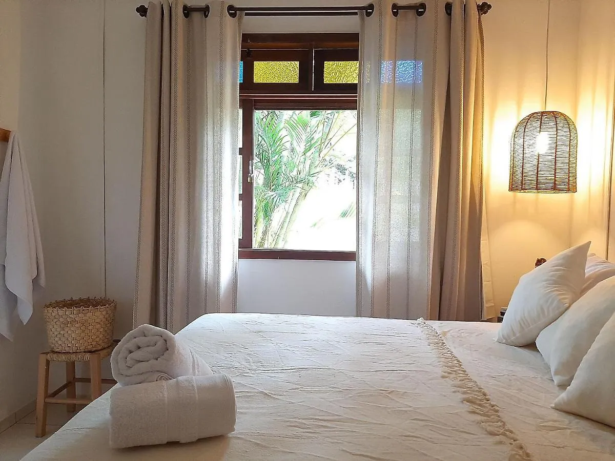펜션 Villa Arvoredo: Paraiso Na Praia Do Poa 페냐 브라질