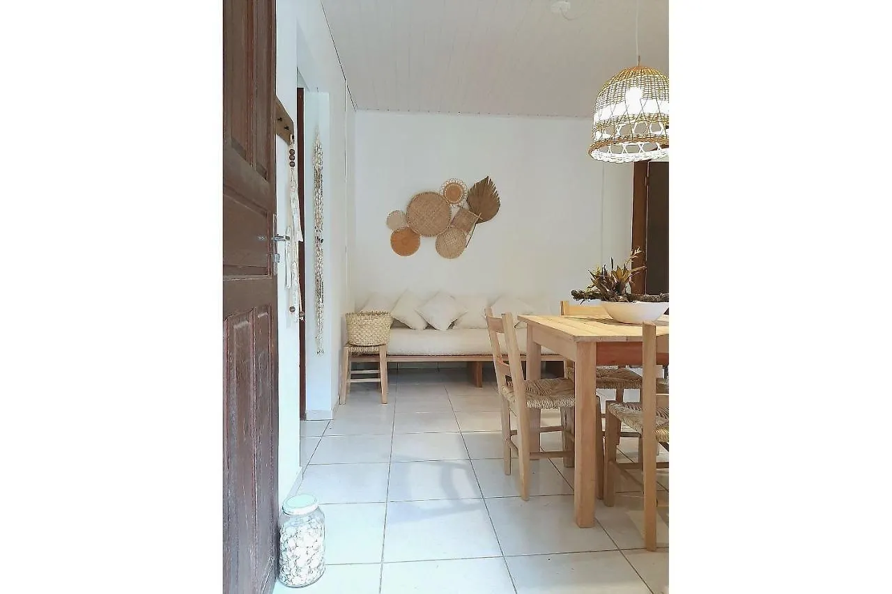 펜션 Villa Arvoredo: Paraiso Na Praia Do Poa 페냐