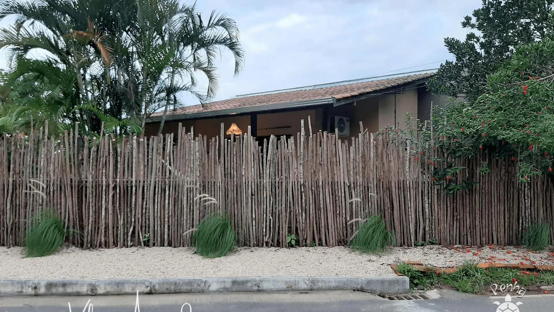 Villa Arvoredo: Paraiso Na Praia Do Poa 페냐